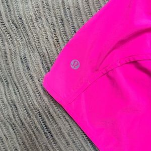 LULU LEMON SHORTS
